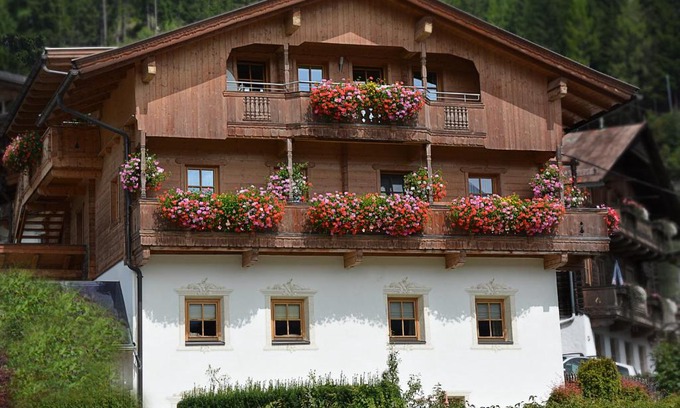 Heinfels Apartment | Haus Pitterl