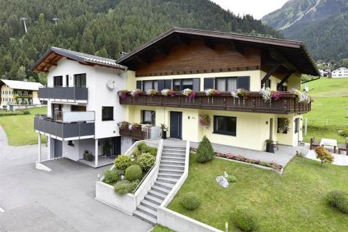 Sankt Gallenkirch Apartment | Haus Schallner