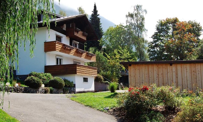 Schruns Apartment | Haus Tisch