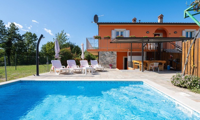 Vinez Apartment | Haus Viola