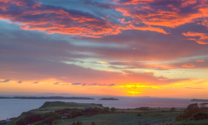 Stein Apartment | Hazelbank Self Catering Apartment in North-West Skye