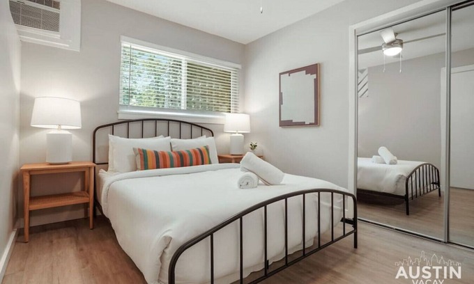 Westfield Apartment | Hearn #107 xxxxxxxxx