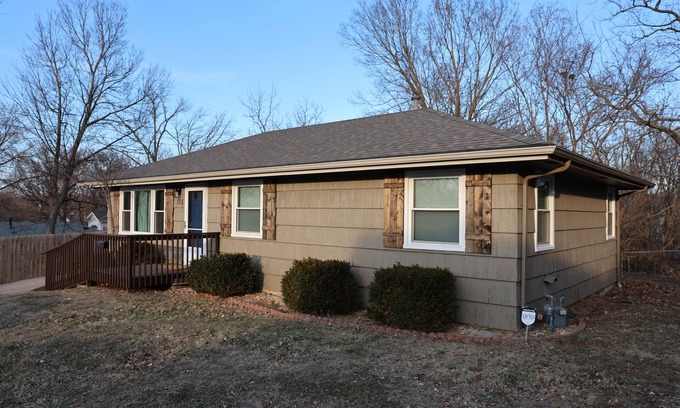 Sugar Creek House | Heartland Haven in Kansas City/Independence Area: Pet Friendly &Newly Remodeled!