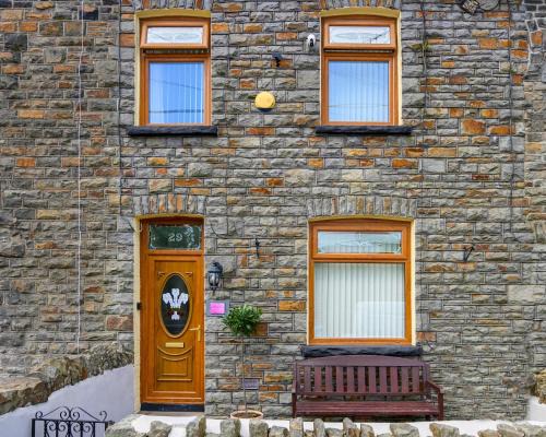 Trehafod House | Heritage Cottage In Stunning Rhondda Valley With Amazing Views By STAE-Homes