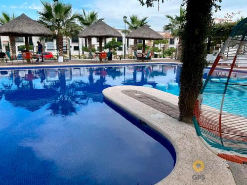 Cerritos Apartment | Hermosa familiar pool ,cerca de playa by G P S rentas