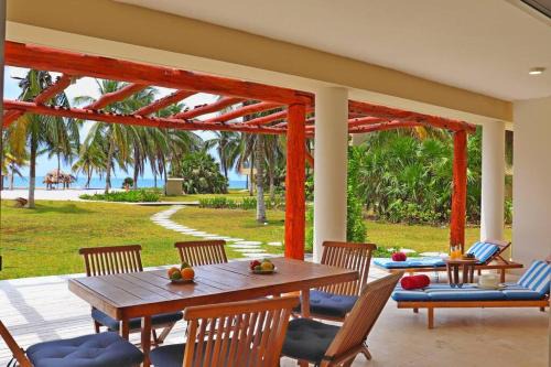 Puerto Morelos Apartment | Hermoso Depa Frente al Oceano