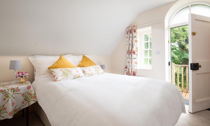 Wooler Apartment | Hethpool Hideaway Northumberland National Park for 2
