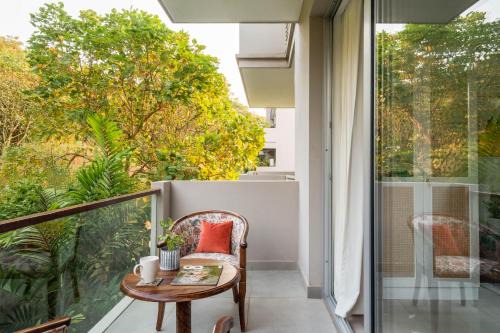 Reis Magos Apartment | Hibiscus Oasis - Pool Facing Homestay in Candolim