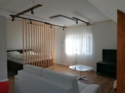 Fischamend Apartment | Hill Apartment Fischamend