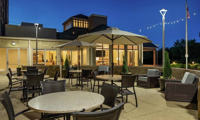 Cleveland Hotel | Hilton Garden Inn Cleveland Airport