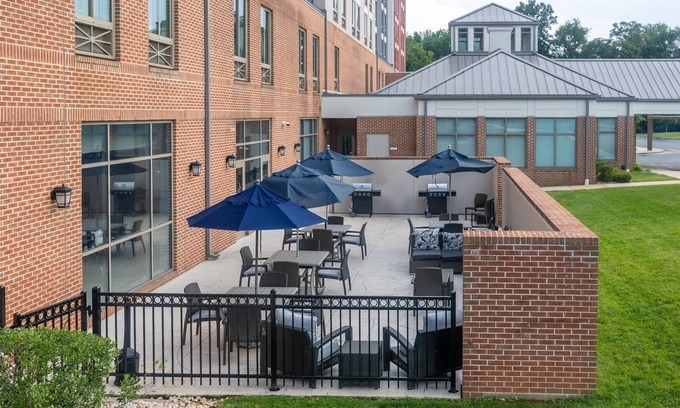 Hanover Hotel | Hilton Garden Inn Hanover Arundel Mills, MD