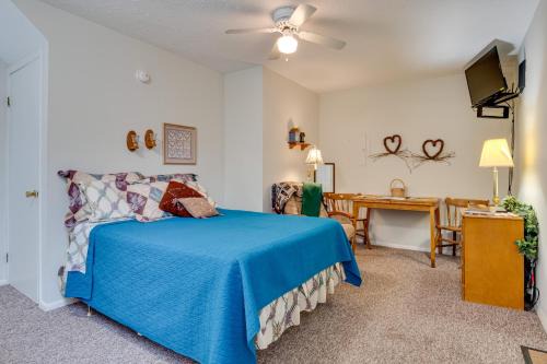 Delphi Apartment | Historic Delphi Studio Walk to Main St and Creek!