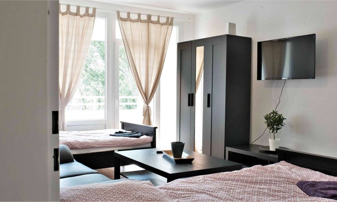 Hassels Apartment | HÖ01 large apartment with dryer and washing machine