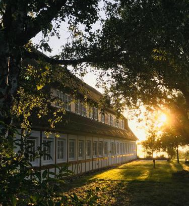 Steinberghaff Hotel | Hof Norderlück - Das Ostseehotel unter Reet