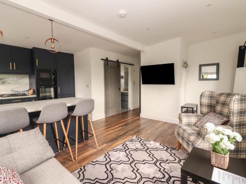 Ennistimon House | Hogans Cottage
