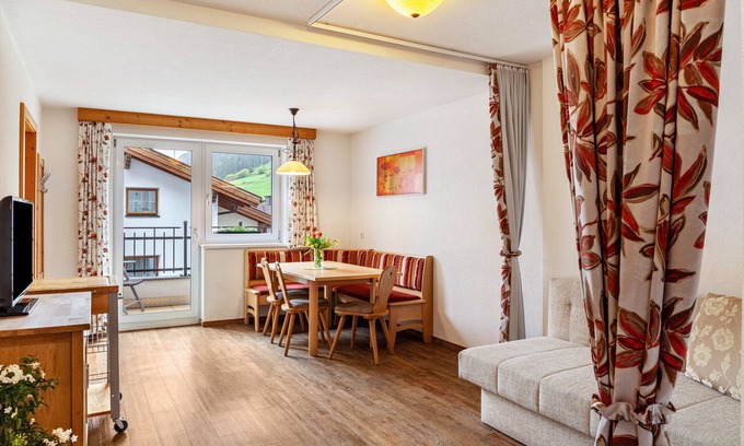 Ischgl Apartment | Holiday Apartment "Alpenflora 1" with Mountain View, Balcony & Wi-Fi