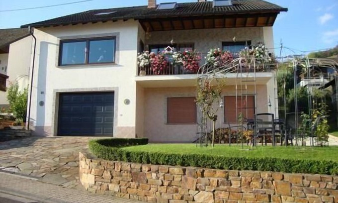 Mainz-Bingen Apartment | Holiday apartment Rheindiebach for 1 - 5 persons with 2 bedrooms - Holiday apartment