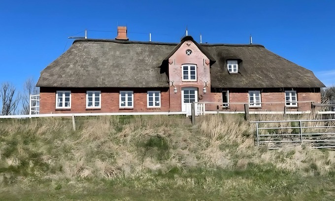 Pellworm Apartment | Holiday Apartment Norderoog, 52 sqm, 1 Bedroom, Max. 4 Persons