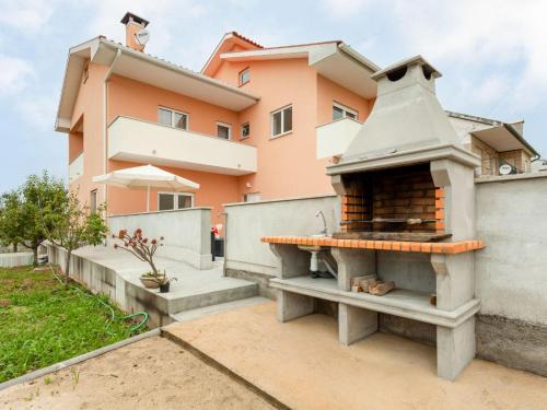 Marinhas House | Holiday Home Atlântico by Interhome