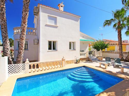 Els Poblets House | Holiday Home Casa de la Mar by Interhome