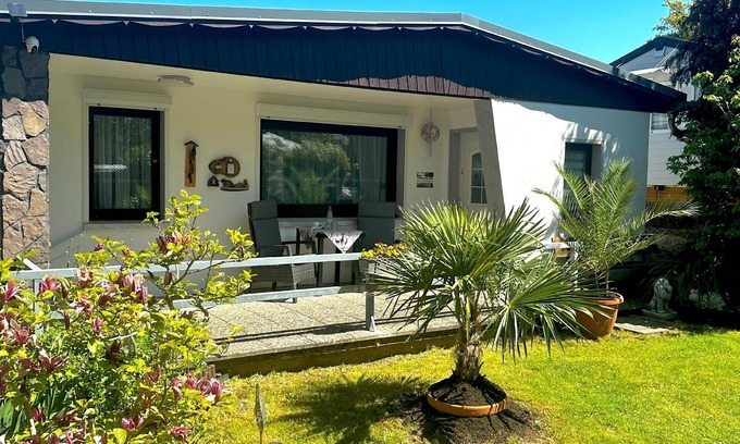 Friedrichroda House | Holiday home for three people with terrace