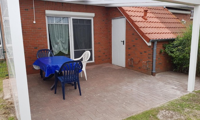 Neßmersiel House | Holiday home in Neßmersiel with large terrace