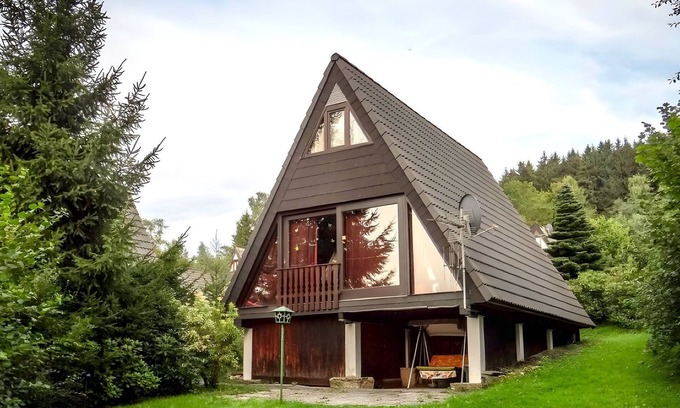 Oberhundem House | Holiday Home in the middle of nature near the Rothaarsteig