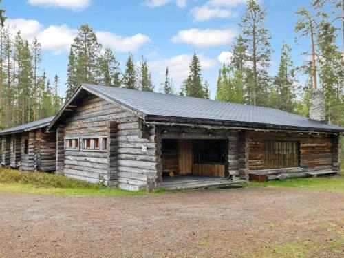 Luosto House | Holiday Home Metsä-luosto by Interhome