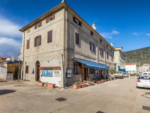 Cres Apartment | Holiday Home near Beach in Croatia
