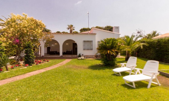 Cambrils House | Holiday Home Villa Esplai by Interhome
