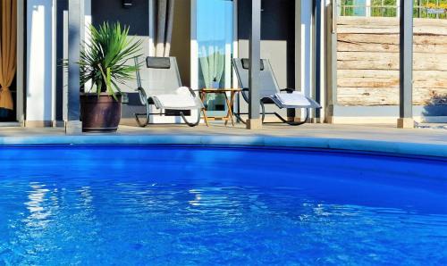 Klis House | Holiday house Boost with heated pool