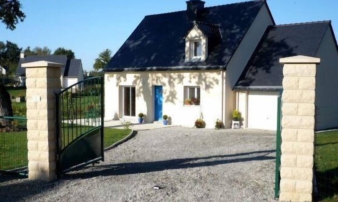 Guehenno House | Holiday house Guéhenno for 1 - 6 persons with 3 bedrooms - Holiday house