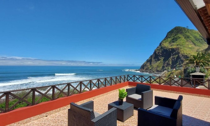 Porto da Cruz House | Holiday house Porto da Cruz for 1 - 5 persons with 2 bedrooms - Holiday apartment in one or multi-fa