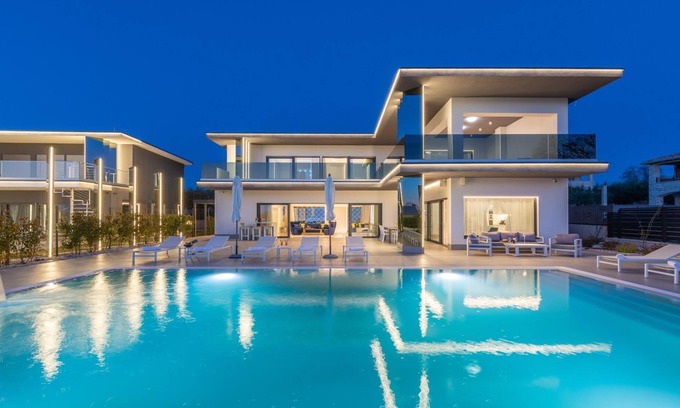 Kastelir House | Holiday house Poreč for 1 - 10 persons with 5 bedrooms - Holiday home