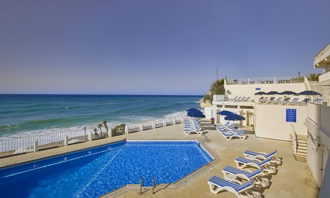Armacao de Pera Hotel | Holiday Inn Algarve - Armacao de Pera, an IHG Hotel