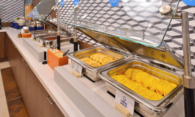 Stockbridge Hotel | Holiday Inn Express and Suites Atlanta South Stockbridge by IHG