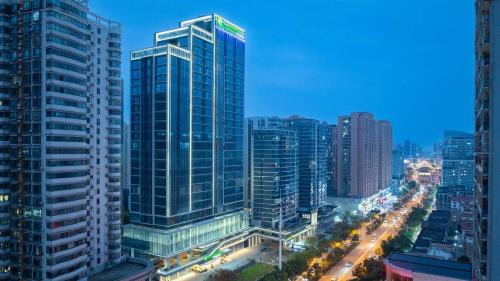 Optics Valley Hotel | Holiday Inn Express Wuhan East Lake by IHG
