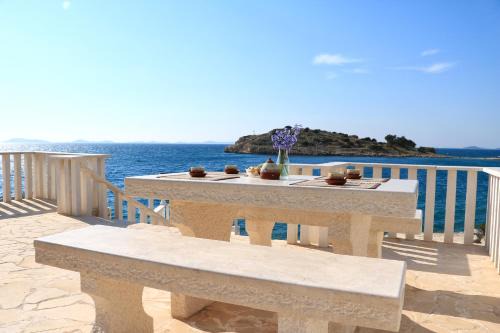 Jezera House | Holliday home Robinson Tourism Maria