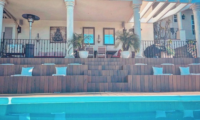 Hollywood Hills Villa | Hollywood Hills Villa
