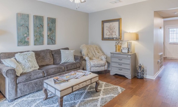 Starkville House | Home away from home -- centrally located, newly renovated!