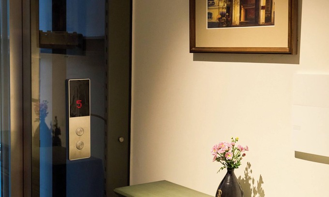 French Quarter Apartment | Home by La Sinfonía Tông Đản