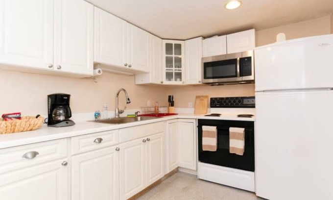 West Woodland House | Home in the heart of Ballard