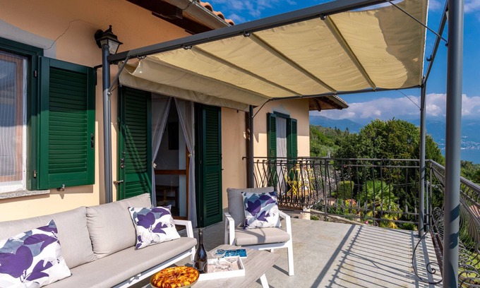 Vignola Apartment | Home2Sunrise by Interhome