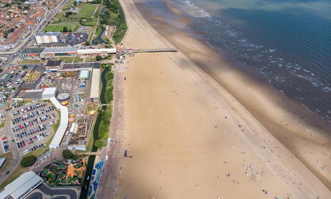 Skegness House | Homely 6 berth caravan at Southview Holiday Park ref 33031W