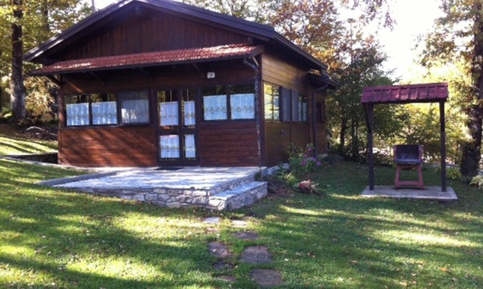 Ventasso Ski Chalet | Homerez - Comfortable Chalet in Giarola with Mountain View