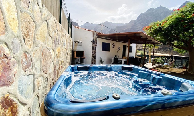 La Aldea de San Nicolas House | Homerez - House 4 km away from the beach for 4 ppl. with sea view at Tasartico