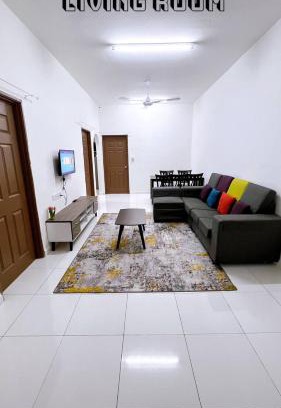 Seri Manjung Apartment | HomeSTAY D'Manjung Lumut