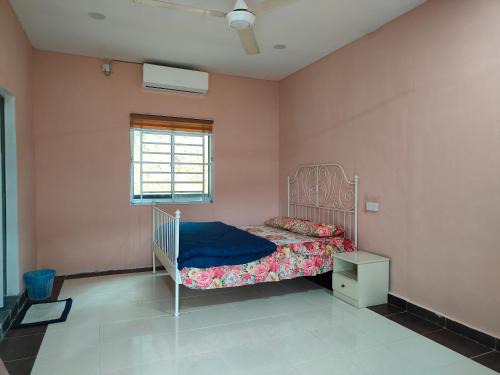 Kupang House | Homestay Teratak Atas Bukit