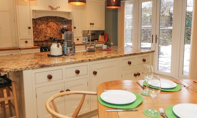 Chapel en le Frith Cottage | Homestead