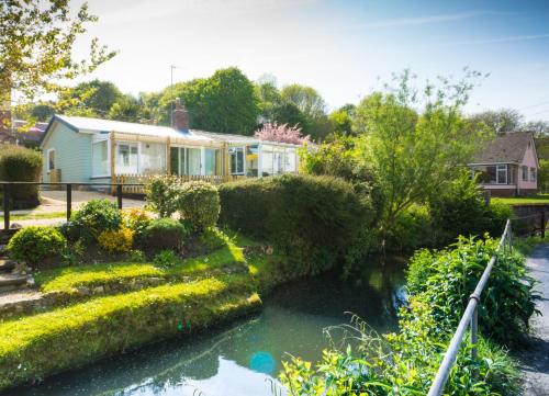 Lyme Regis Ski Chalet | Homestead
